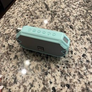 Mini water proof speaker